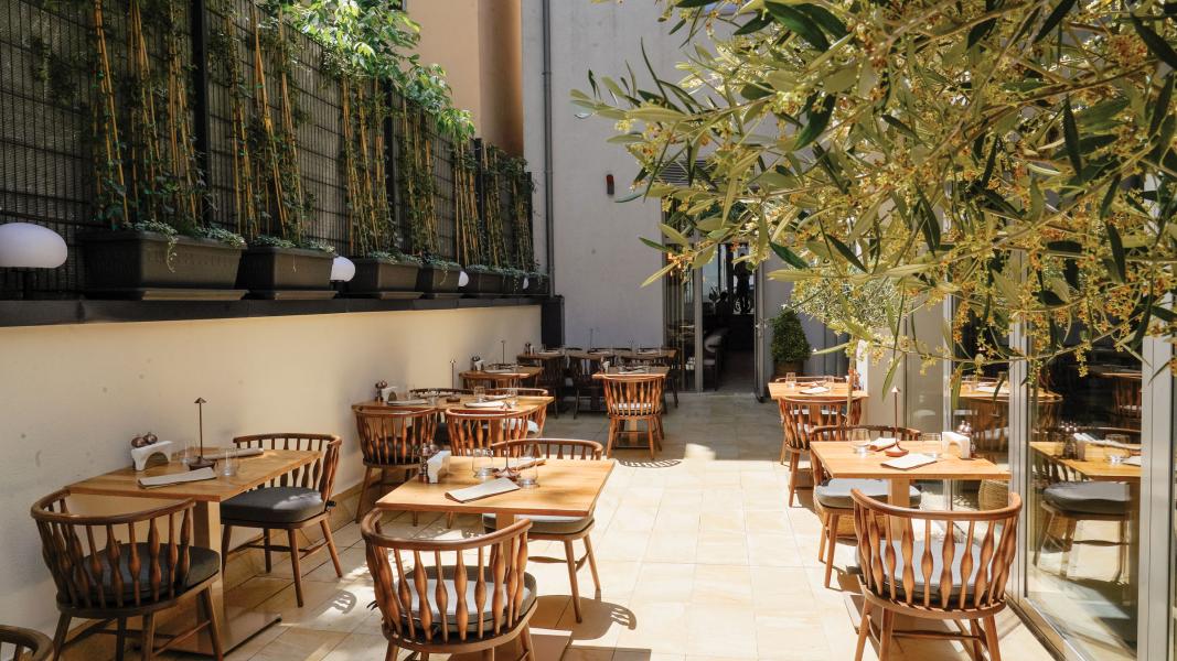 Aria Restaurant лого